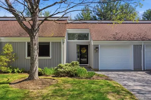 969 Heritage Hls #B, Somers, NY 10589