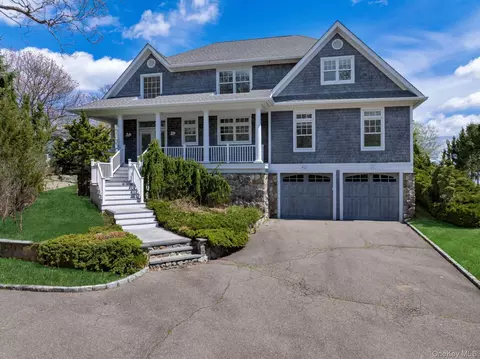 7225 Nassau Point Rd, Cutchogue, NY 11935