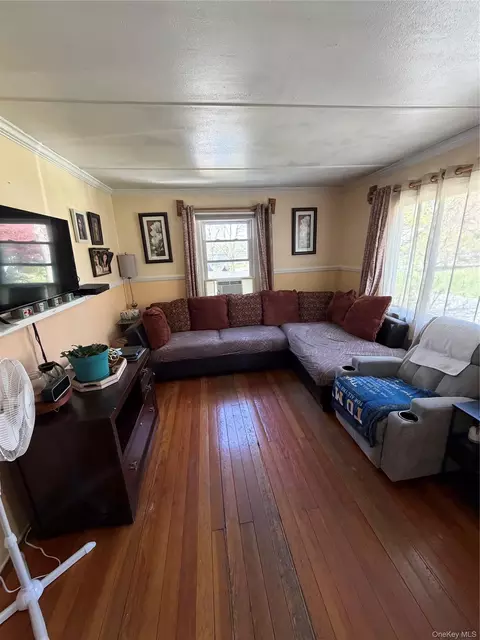 Living - 61 Pleasant Dr, Kent, NY 10512 photo 2 of 2