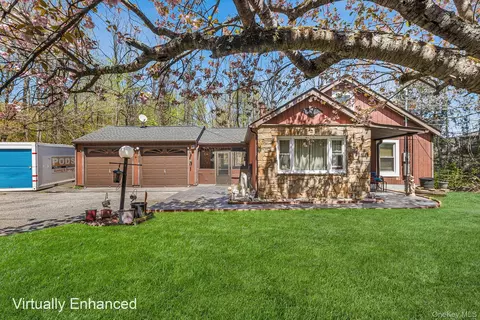 11 Hustis Rd, Philipstown, NY 10516