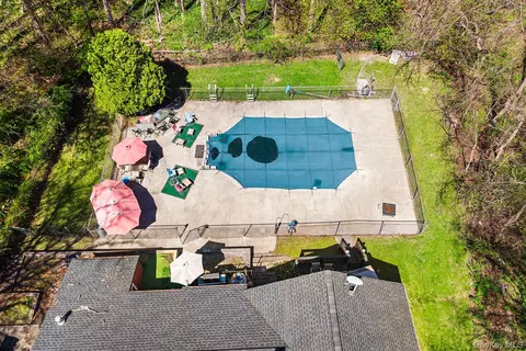 Exterior - 11 Hustis Rd, Philipstown, NY 10516 photo 1 of 2