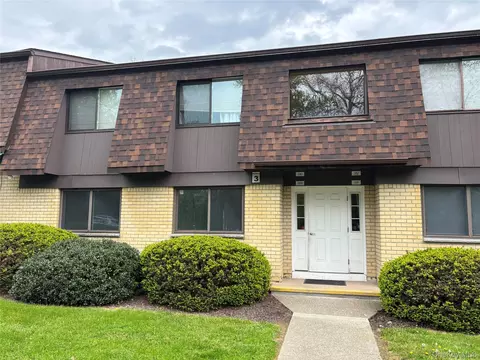 309 Cherry Hill Dr, Arlington, NY 12603