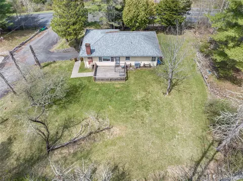 1 Jade Ln, Swan Lake, NY 12783