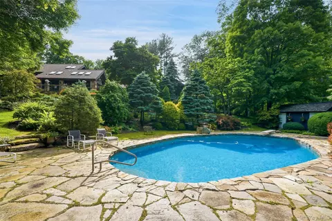 217 Trinity Pass, Pound Ridge, NY 10576