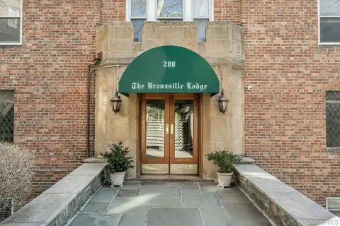 280 Bronxville Rd #5X, Yonkers, NY 10708