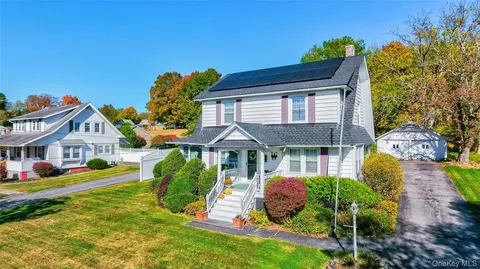 99 S Main St, Florida, NY 10921