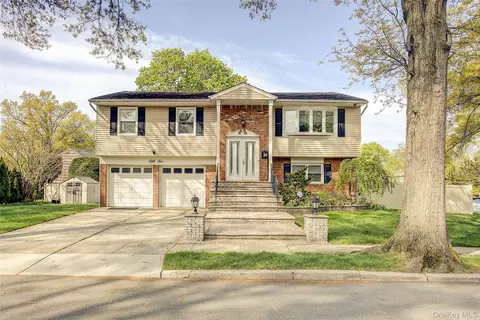 55 Duncan Dr W, North Hempstead, NY 11590