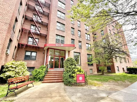150-29 72nd Rd #3A, New York, NY 11367