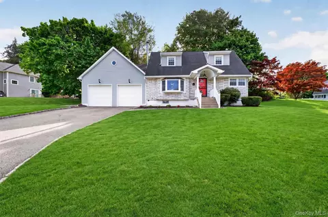 14 Jerome Dr, Cortlandt, NY 10567