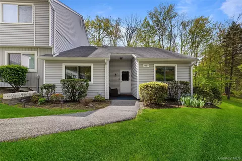 142 Flintlock Way #F, Yorktown, NY 10598
