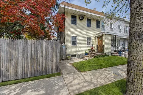 149-07 12th Ave, New York, NY 11357