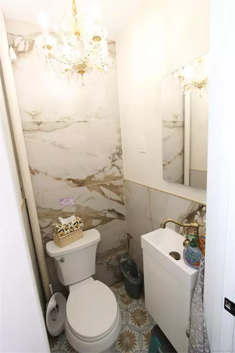 Bath - 14436 77th Ave, Flushing, NY 11367 photo 1 of 2