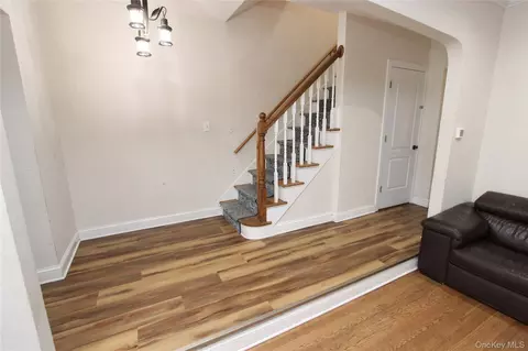 Entry Way - 14436 77th Ave, Flushing, NY 11367 photo 1 of 2
