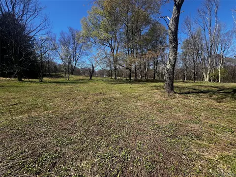 93 Cal Stewart Rd, Bethel, NY 12720