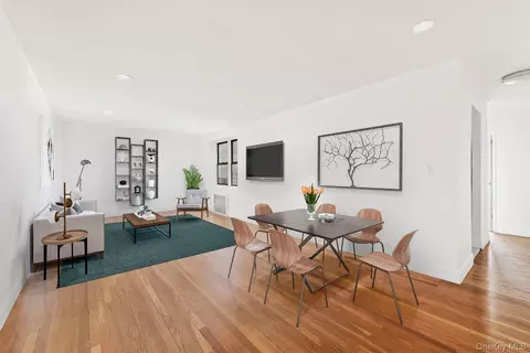 180 Van Cortlandt Park S #3B, New York, NY 10463