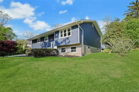 7 Bryant Rd, Carmel, NY 10512