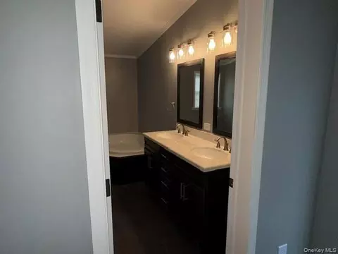 Entry Way - 4 Delray Cir, Poughkeepsie, NY 12603 photo 3 of 3