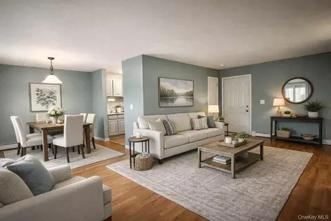 326 Concord Ln, Middletown, NY 10940