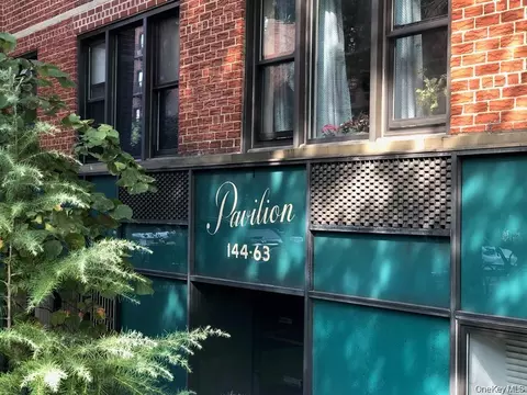 144-63 35th Ave #4B, Flushing, NY 11354
