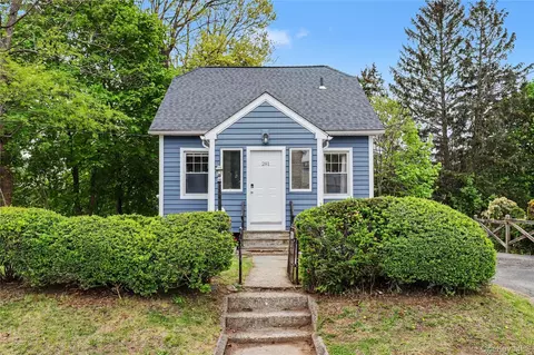 281 Marietta Ave, Mount Pleasant, NY 10532