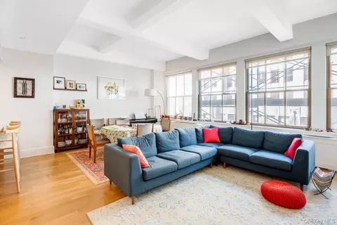 130 W 30th St #14B, New York, NY 10001