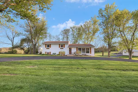 237 Sarah Wells Trl, Hamptonburgh, NY 10916