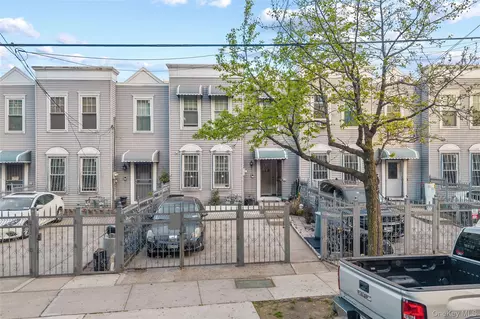 1904 Daly Ave #A, New York, NY 10460