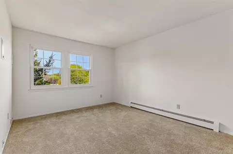 Bedroom - 2 Deer Path, Brookhaven, NY 11772 photo 3 of 5