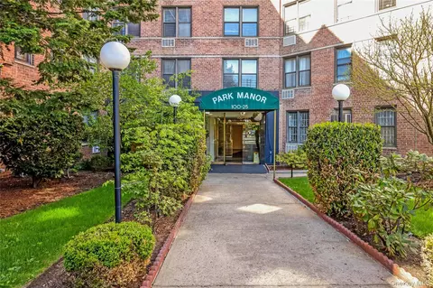 100-25 Queens Blvd #6AA, New York, NY 11375