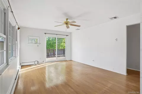 Living - 2 Crescent Dr, Beacon, NY 12508 photo 3 of 3