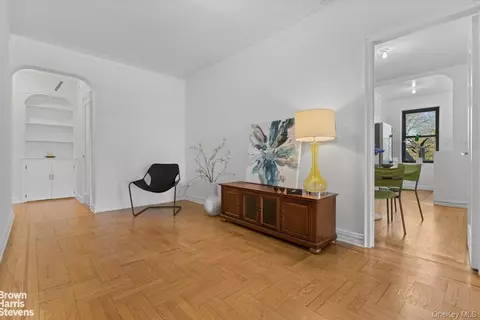 Living - 4445 Post Rd #7D, New York, NY 10471 photo 1 of 6