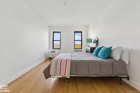 Bedroom - 4445 Post Rd #7D, New York, NY 10471 photo 2 of 5