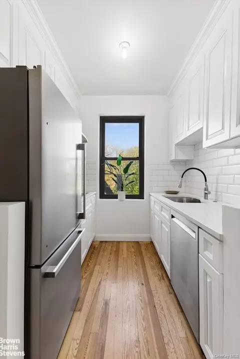Kitchen - 4445 Post Rd #7D, New York, NY 10471 photo 2 of 2