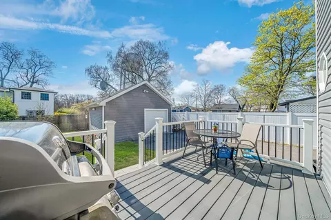 Exterior - 36 Nottingham Ave, Patchogue, NY 11772 photo 3 of 5