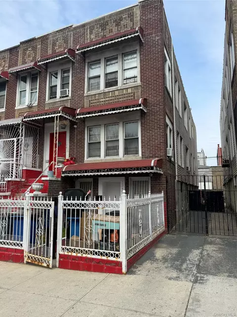 1346 Elder Ave, New York, NY 10472