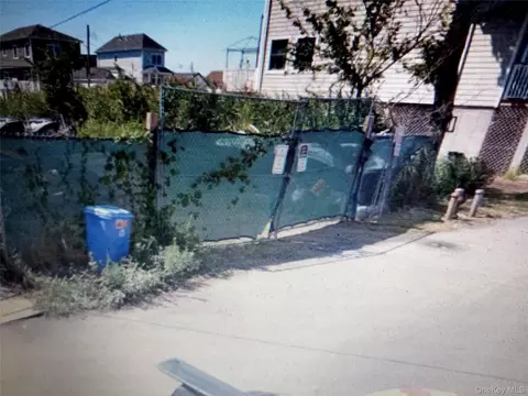 Queens Block 14240 Lot 94 Rau Ct & Pedestrian Way, New York, NY 11414