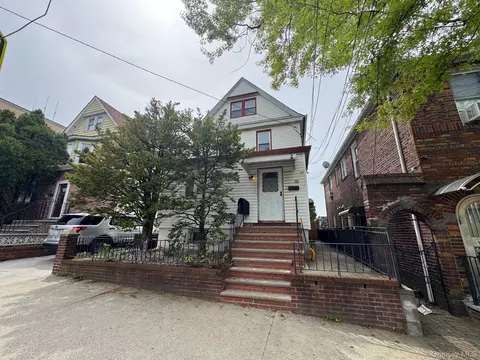 12414 23rd Ave, New York, NY 11356