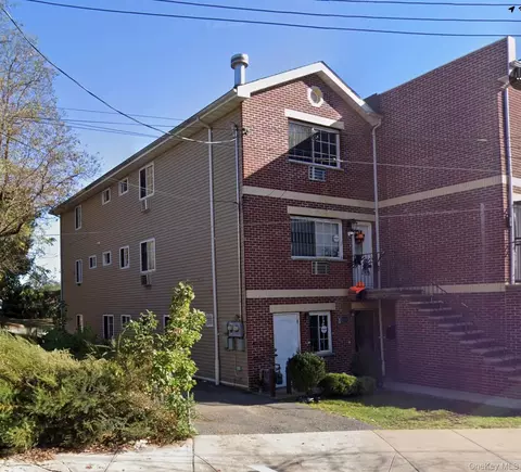 3250 Wickham Ave, New York, NY 10469