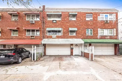 627 Commonwealth Ave, New York, NY 10473