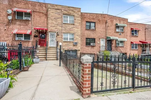 1021 E 229th St E # A, New York, NY 10466