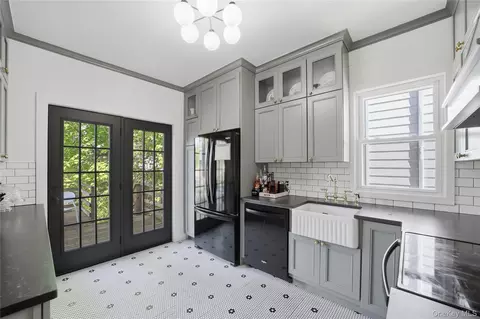 Kitchen - 318 Union Ave, Peekskill, NY 10566 photo 3 of 3