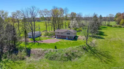 208 Shortcut Rd, Cochecton, NY 12726