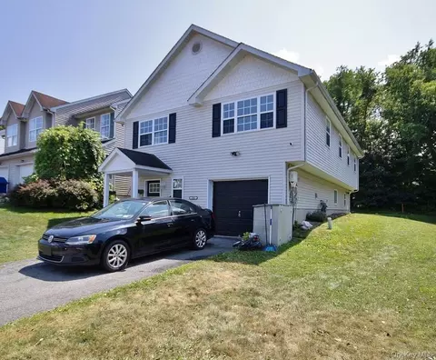 346 Angelo Dr, Montgomery, NY 12549