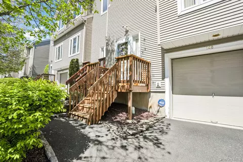 148 Foltim Way, Clarkstown, NY 10920
