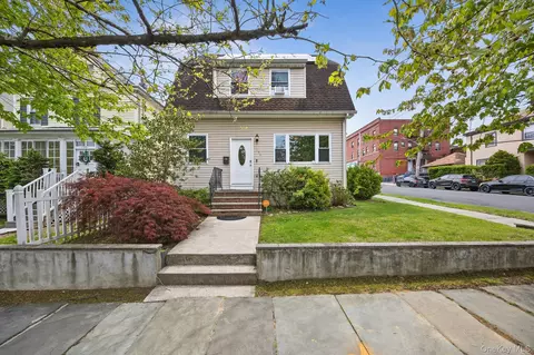 196 Hillside Ave, Mount Vernon, NY 10553