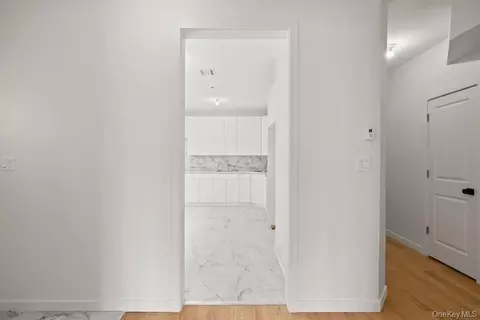 Entry Way - 8 1st St #111, Ramapo, NY 10977 photo 3 of 7