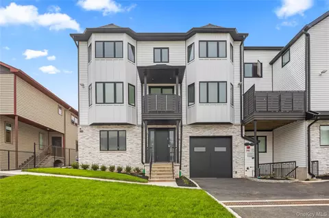 Exterior - 8 1st St #111, Ramapo, NY 10977 photo 2 of 5