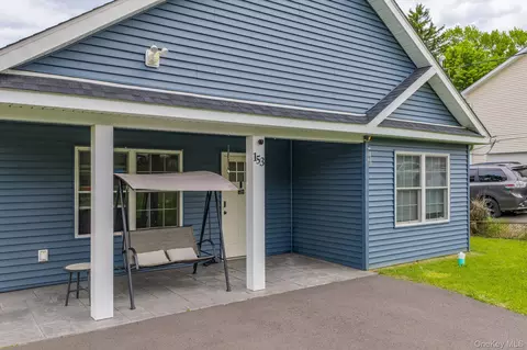 Exterior - 153 Ridgewood Ave, Middletown, NY 10940 photo 4 of 5