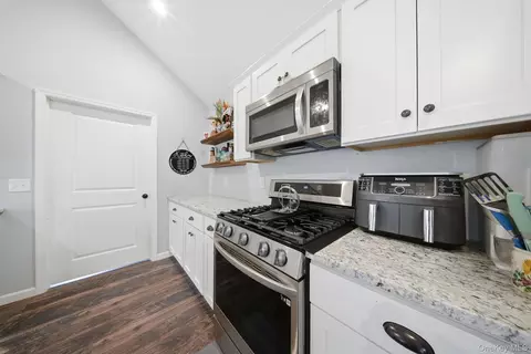 Kitchen - 153 Ridgewood Ave, Middletown, NY 10940 photo 2 of 3