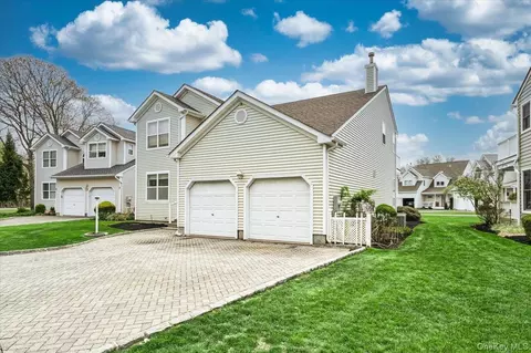 Other - 22 Spinnaker Ln, Brookhaven, NY 11772 photo 1 of 12